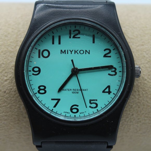 Vintage Miykon Men's 38mm Black Quartz Analog Watch Easy Reader 12 Hour Dial 90s - Picture 2 of 6
